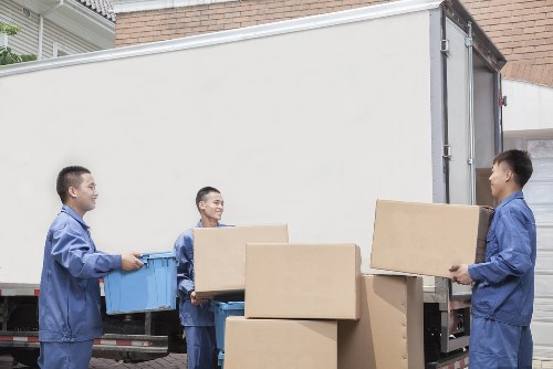 Detailed assessment of a storage service complaint