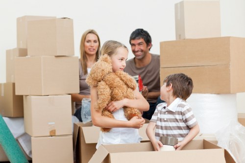 Community-focused storage services in Locksbottom for practical space management